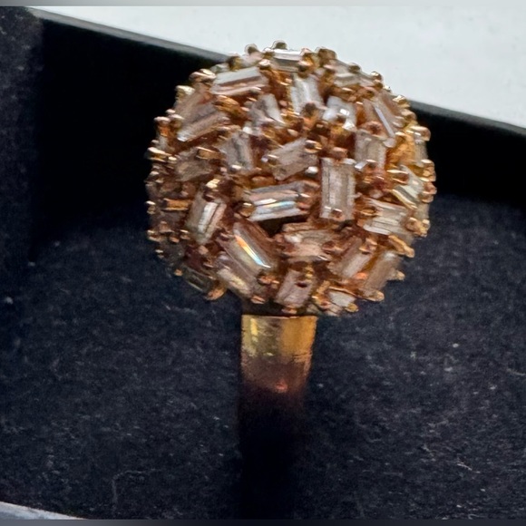 Large Gold rhinestone “ball” ring w/ rectangle muted rhinestones pieces -Size 8 - Picture 6 of 11